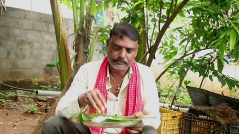 यूट्यूबर ने Video में शेयर किया 'पीकॉक करी' की रेसिपी, पुलिस ने दर्ज किया केस