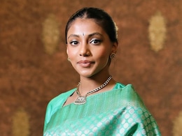 कौन है चरित्रा चंद्रन, जो नेटफ्लिक्स की फेमस वेब सीरीज में आएंगी नजर कौन है चरित्रा चंद्रन, जो नेटफ्लिक्स की फेमस वेब सीरीज में आएंगी नजर