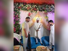 शाहबाज अहमद ने की शादी, रिसेप्शन में पहुंचे क्रिकेटर से लेकर दिग्गज नेता, क्या आपने देखीं तस्वीरें? शाहबाज अहमद ने की शादी, रिसेप्शन में पहुंचे क्रिकेटर से लेकर दिग्गज नेता, क्या आपने देखीं तस्वीरें?