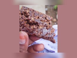 विद्यार्थ्यांना मिळणाऱ्या पोषण आहाराच्या चॉकलेटमध्ये अळ्या, वाशिमधील शाळेतील धक्कादायक प्रकार