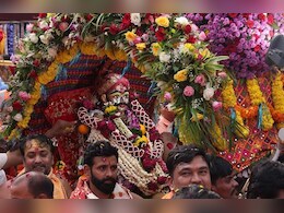 Mahakal Temple : प्रजा का हाल जानने निकले बाबा महाकाल,पुलिस बल ने दी सलामी तो झूम उठे भक्त.