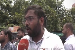 Doctors Strike in Jabalpur: कोलकाता रेप-मर्डर केस के विरोध में सड़कों पर उतरे डॉक्टर्स Doctors Strike in Jabalpur: कोलकाता रेप-मर्डर केस के विरोध में सड़कों पर उतरे डॉक्टर्स