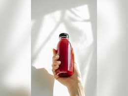 Hemoglobin deficiency: हीमोग्लोबिन बढ़ाने के लिए चुकंदर और अनार के जूस में से क्या है बेहतर Hemoglobin deficiency: हीमोग्लोबिन बढ़ाने के लिए चुकंदर और अनार के जूस में से क्या है बेहतर