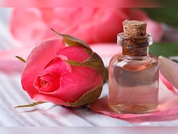 Beauty Tips : जानिए चेहरे पर गुलाब जल लगाने के 10 चौंकाने वाले फायदे Beauty Tips : जानिए चेहरे पर गुलाब जल लगाने के 10 चौंकाने वाले फायदे