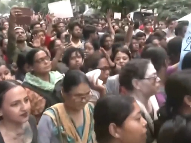 Transgender Community Unites In Protest Against Kolkata Doctor's Rape-Murder