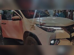 Uddhav Thackeray's Convoy Attacked With Coconuts, Cow Dung Uddhav Thackeray's Convoy Attacked With Coconuts, Cow Dung