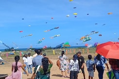 Colourful Kites Fill The Sky At Mahabalipuram Beach On International Kite Festival Colourful Kites Fill The Sky At Mahabalipuram Beach On International Kite Festival
