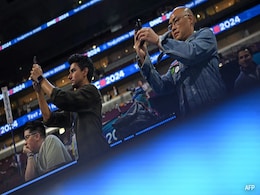 Instagram, TikTok Stars Get VIP Treatment At Kamala Harris' Democrat Event Instagram, TikTok Stars Get VIP Treatment At Kamala Harris' Democrat Event