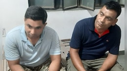 Rajasthan News: बांसवाड़ा में ACB का बड़ा ट्रेप, 15 हजार की रिश्वत लेते रंगे हाथों पकड़े गए SHO और चौकी इंचार्ज&nbsp;