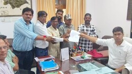 Rajasthan: &nbsp;'चंद लोग ही उठा रहे आरक्षण का लाभ'&nbsp;बांसवाड़ा में भारत बंद के विरोध में उतरे ST-SC समुदाय के ही लोग