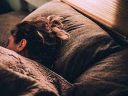 जेवणासाठी वहिनीला झोपेतचं संपवलं, 'ते' कृत्य लागलं जिव्हारी; पुण्यातील संतापजनक घटना  जेवणासाठी वहिनीला झोपेतचं संपवलं, 'ते' कृत्य लागलं जिव्हारी; पुण्यातील संतापजनक घटना