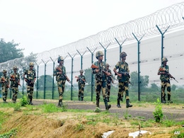 Bangladeshi Soldiers Detain Ex-Supreme Court Judge Near Border With India Bangladeshi Soldiers Detain Ex-Supreme Court Judge Near Border With India