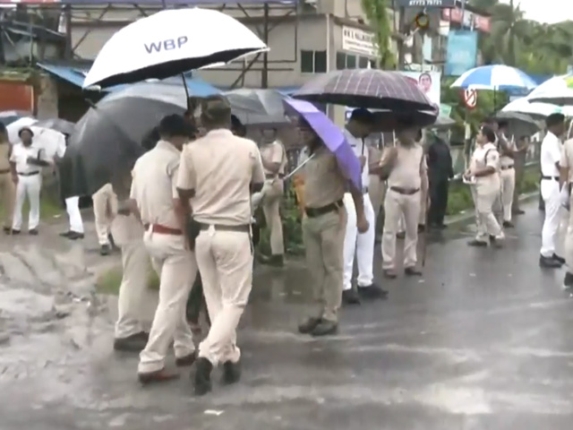 Bengal Police Claim Protest Organiser Met Political Leader At A Five-Star Hotel