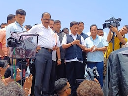 "मारुन टाकेन" शब्द माझे नाहीत, मालवणमधील राड्यावर नारायण राणेंचा यू टर्न "मारुन टाकेन" शब्द माझे नाहीत, मालवणमधील राड्यावर नारायण राणेंचा यू टर्न