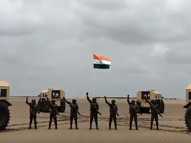 Har Ghar Tiranga Campaign | Indian Army Participates In 'Har Ghar Tiranga' Campaign