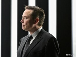 Elon Musk Led SpaceX's Historic Polaris Launch Delayed After Helium Leak Elon Musk Led SpaceX's Historic Polaris Launch Delayed After Helium Leak