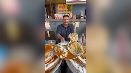 Anand Mahindra Praises Food Vendor Selling Unlimited Thaali For ₹50, Calls Him 'Anti-Inflation Tsar'