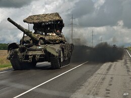 Ukraine Advances 10 km Into Russia's Kursk Region, Thousands Evacuated Ukraine Advances 10 km Into Russia's Kursk Region, Thousands Evacuated