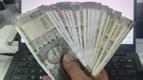 UPS - 6 प्वाइंट में समझें, यूनिफ़ाइड पेंशन स्कीम की सभी खासियतें