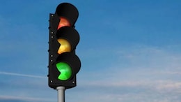 Traffic Lights Could Get A New Colour For Autonomous Vehicles. Here's Why