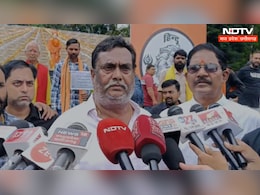 CG News: बांग्लादेश में हिंदुओं पर हो रहे अत्याचार को लेकर यहां उठी आवाज, इनको सौंपा ज्ञापन CG News: बांग्लादेश में हिंदुओं पर हो रहे अत्याचार को लेकर यहां उठी आवाज, इनको सौंपा ज्ञापन