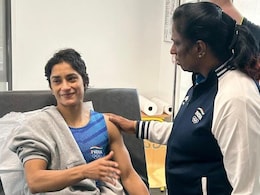 Vinesh Phogat CAS Verdict Highlights: Vinesh Phogat's CAS Verdict Delayed Once Again; New Deadline is... Vinesh Phogat CAS Verdict Highlights: Vinesh Phogat's CAS Verdict Delayed Once Again; New Deadline is...
