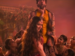 Stree 2 Aayi Nai Song: स्त्री 2 के गाने 'आई नहीं' में लगा भोजपुरी छौंक, पवन सिंह की बॉलीवुड में हुई धमाकेदार एंट्री Stree 2 Aayi Nai Song: स्त्री 2 के गाने 'आई नहीं' में लगा भोजपुरी छौंक, पवन सिंह की बॉलीवुड में हुई धमाकेदार एंट्री