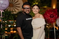 Bigg Boss OTT 3 की विनर सना मकबूल के ब्वॉयफ्रेंड ने दिया शादी को लेकर बड़ा हिंट Bigg Boss OTT 3 की विनर सना मकबूल के ब्वॉयफ्रेंड ने दिया शादी को लेकर बड़ा हिंट