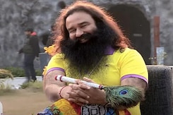 Gurmeet Ram Rahim Granted Furlough: गुरमीत राम रहीम एक बार फिर सुनारिया जेल से निकला बाहर Gurmeet Ram Rahim Granted Furlough: गुरमीत राम रहीम एक बार फिर सुनारिया जेल से निकला बाहर