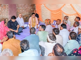 भरतपुर के श्रीनगर गांव पहुंचे CM भजनलाल शर्मा, बाण गंगा नदी में डूबे 7 युवकों के परिजनों से की मुलाकात