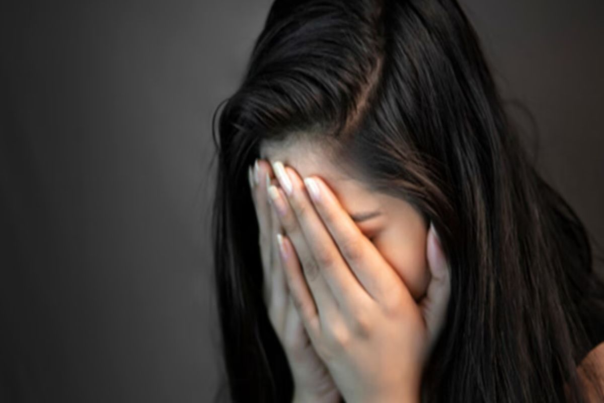 शादी का झांसा देकर IT प्रोफेशनल का शोषण, लाखों रुपए भी हड़पे, हत्या की धमकी