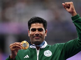 153 Million Pakistan Rupees, Gold Crown, Highest Civil Award: What Arshad Nadeem Will Get After Olympic Gold 153 Million Pakistan Rupees, Gold Crown, Highest Civil Award: What Arshad Nadeem Will Get After Olympic Gold