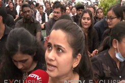Doctors Strike in Bhopal: अपनी मांगों को लेकर हमीदिया अस्पताल के डॉक्टरों की हड़ताल Doctors Strike in Bhopal: अपनी मांगों को लेकर हमीदिया अस्पताल के डॉक्टरों की हड़ताल