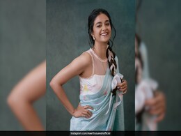 Keerthy Suresh's Gingham <i>Saree</i> Was Picnic Chic With A "Ribbon Drop" Keerthy Suresh's Gingham <i>Saree</i> Was Picnic Chic With A "Ribbon Drop"