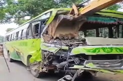 10 Killed As Bus Collides With Pickup Truck In UP's Bulandshahr 10 Killed As Bus Collides With Pickup Truck In UP's Bulandshahr
