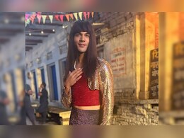 Rajkummar Rao Shares Unseen BTS Pic From <i>Stree 2</i>: "It Didn't Make It To The Final Cut" Rajkummar Rao Shares Unseen BTS Pic From <i>Stree 2</i>: "It Didn't Make It To The Final Cut"