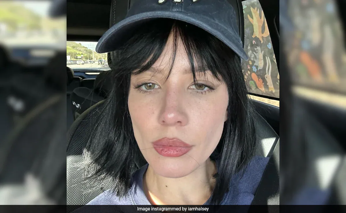 Halsey Reveals She Had A Miscarriage During A Concert At 20
