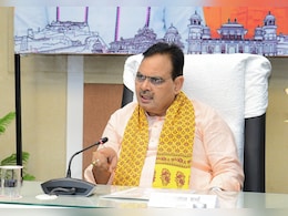 रक्षाबंधन पर भजनलाल सरकार का तोहफा, वीरांगनाओं को 2100 रुपये, मिठाई देकर कर रही सम्मानित रक्षाबंधन पर भजनलाल सरकार का तोहफा, वीरांगनाओं को 2100 रुपये, मिठाई देकर कर रही सम्मानित