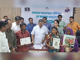 राजस्थान में अंगदान करने वाले कंजर समाज के पहले शख्स के परिजनों को स्वास्थ्य मंत्री ने किया सम्मानित