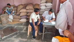 गरीबों का 80 क्विंटल गेंहू डकार गया डीलर, विभागीय जांच में पकड़ी गई चोरी फिर गिरी गाज