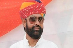 बांसवाड़ा में BAP  विधायक की गाड़ी पर हमला, मालवीय पर लगाया आरोप ! बांसवाड़ा में BAP  विधायक की गाड़ी पर हमला, मालवीय पर लगाया आरोप !