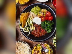 Year Ender 2025: प्लांट-बेस्ड डाइट से लेकर लो कार्ब तक, इस साल वजन घटाने के लिए छाई रही ये Diets