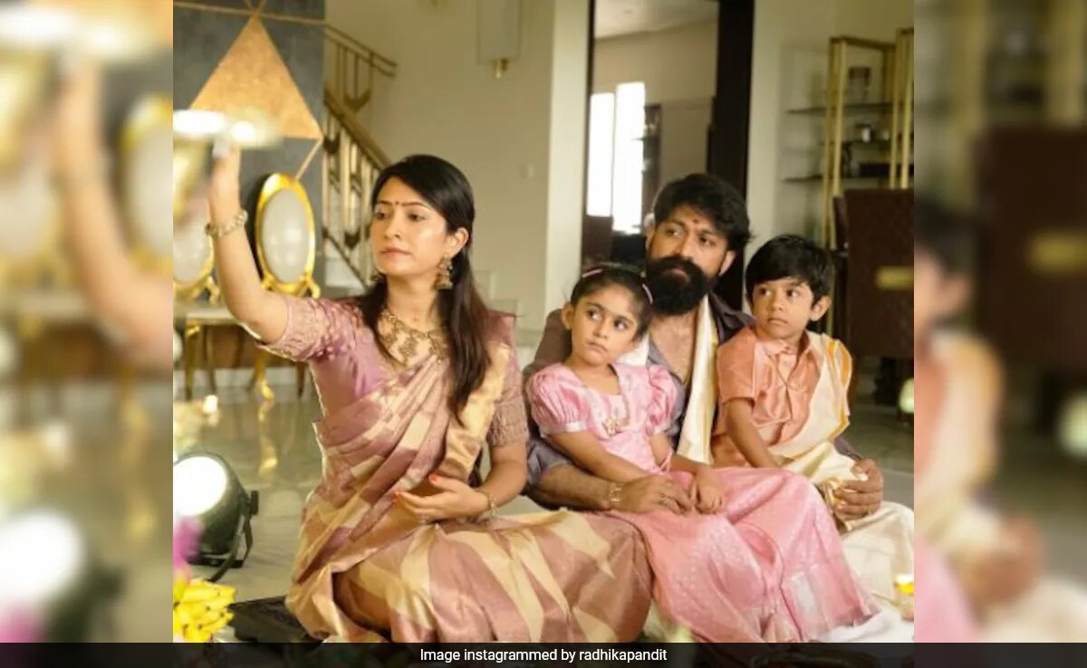 Inside Yash And Radhika Pandit's <i>Varmahalakshmi Puja</i> Album With Family