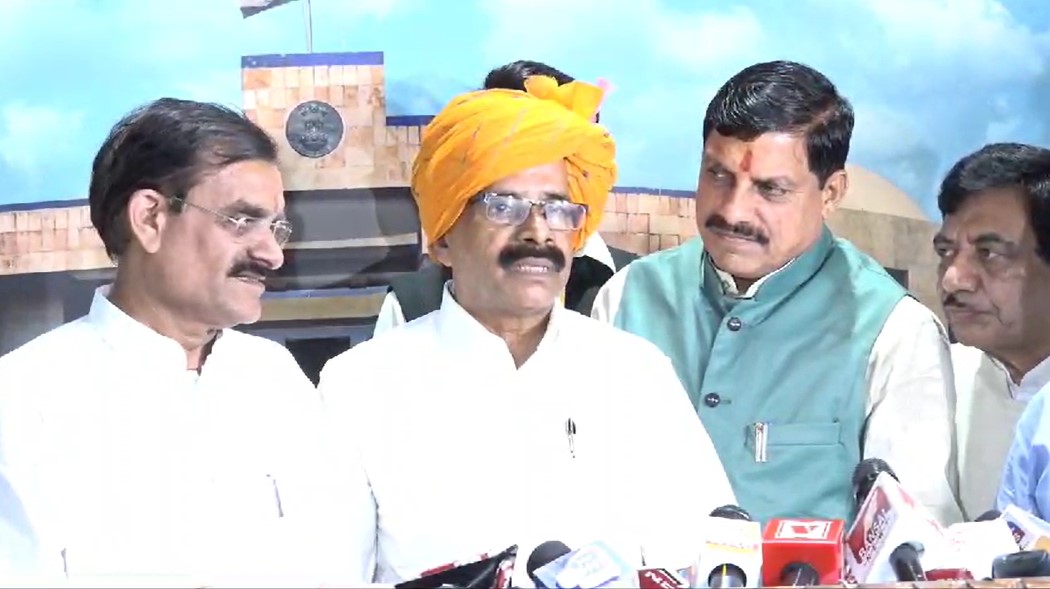 Rajya Sabha Re-Election: मध्य प्रदेश से भाजपा उम्मीदवार जॉर्ज कुरियन ने नामांकन दाखिल किया, केंद्रीय नेतृत्व का जताया आभार