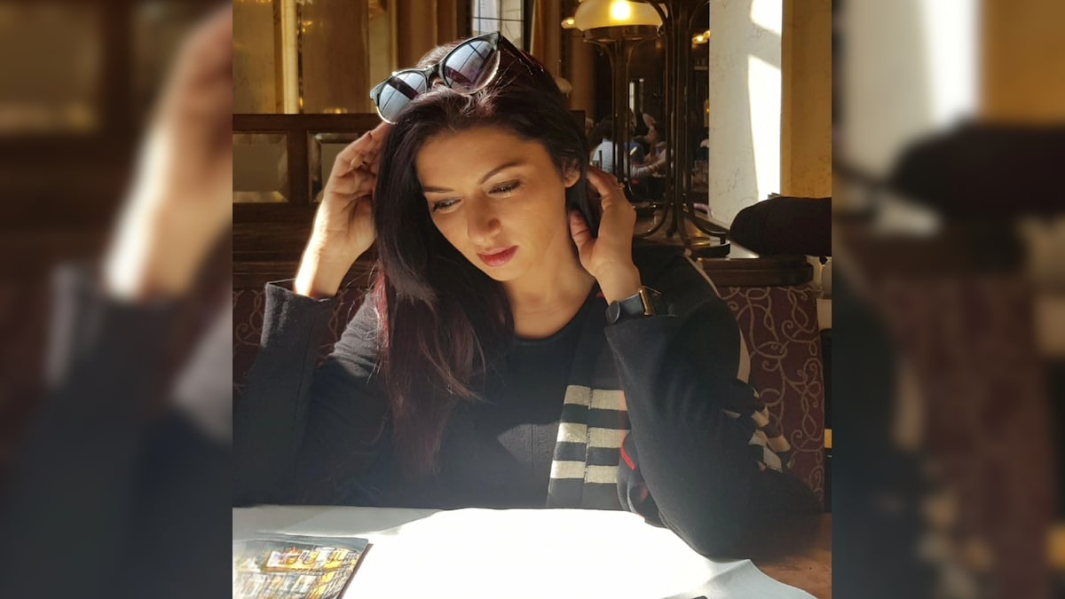 “Flashback To A Wonderful Holiday” – Bhagyashree's Yummy Memories From Her Prague Trip