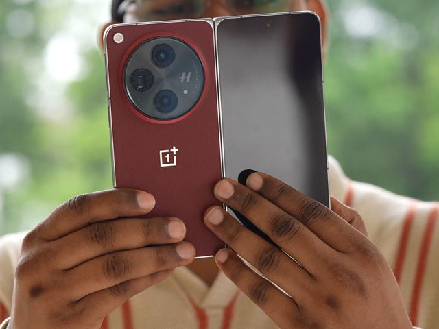 Gadgets 360 With Technical Guruji: OnePlus की तरफ से एकदम नया Open Apex Edition