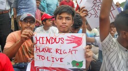 Opinion:  बांग्लादेश में अल्पसंख्यकों पर हमले से हर किसी को विचलित होना चाहिए