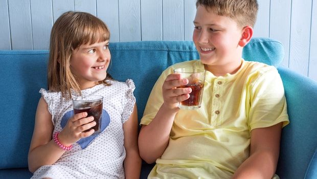 There was a different kind of joy in eating junk food with your siblings in childhood!