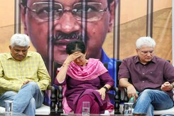In Row With AAP, Delhi Lt Governor Picks AAP's Kailash Gahlot For August 15 Flag Hoisting In Row With AAP, Delhi Lt Governor Picks AAP's Kailash Gahlot For August 15 Flag Hoisting