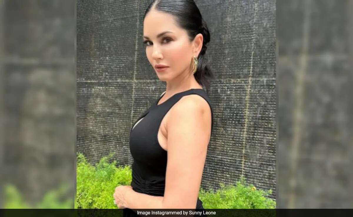 Sunny Leone On Adult Film Star Tag: "If You Don't Let It Go, How Do We All Move Forward?"